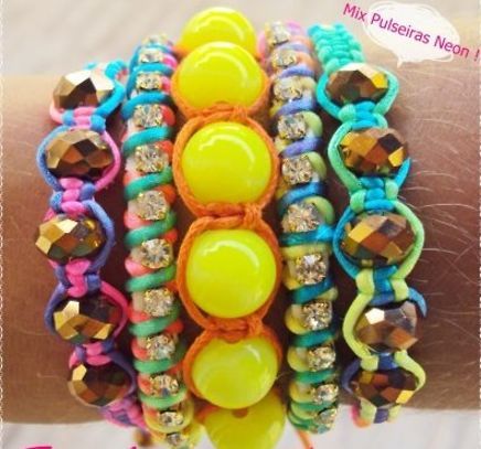 Mix de pulseira Neon